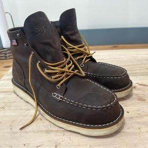 Danner Bull Run Moc Toe 6-Inch Brown Work Boots (like new)